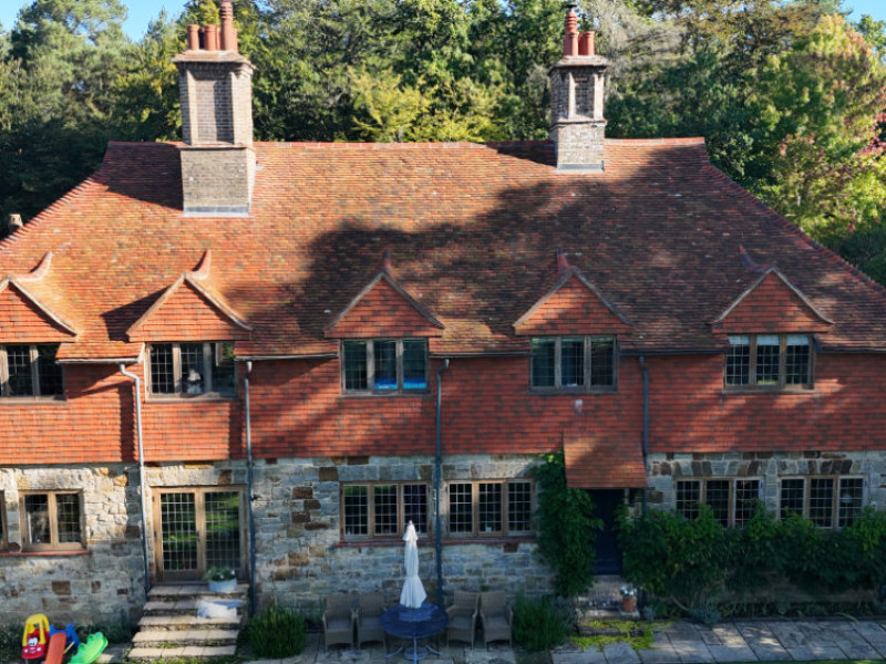 Signs Your Period Property’s Roof Needs Work